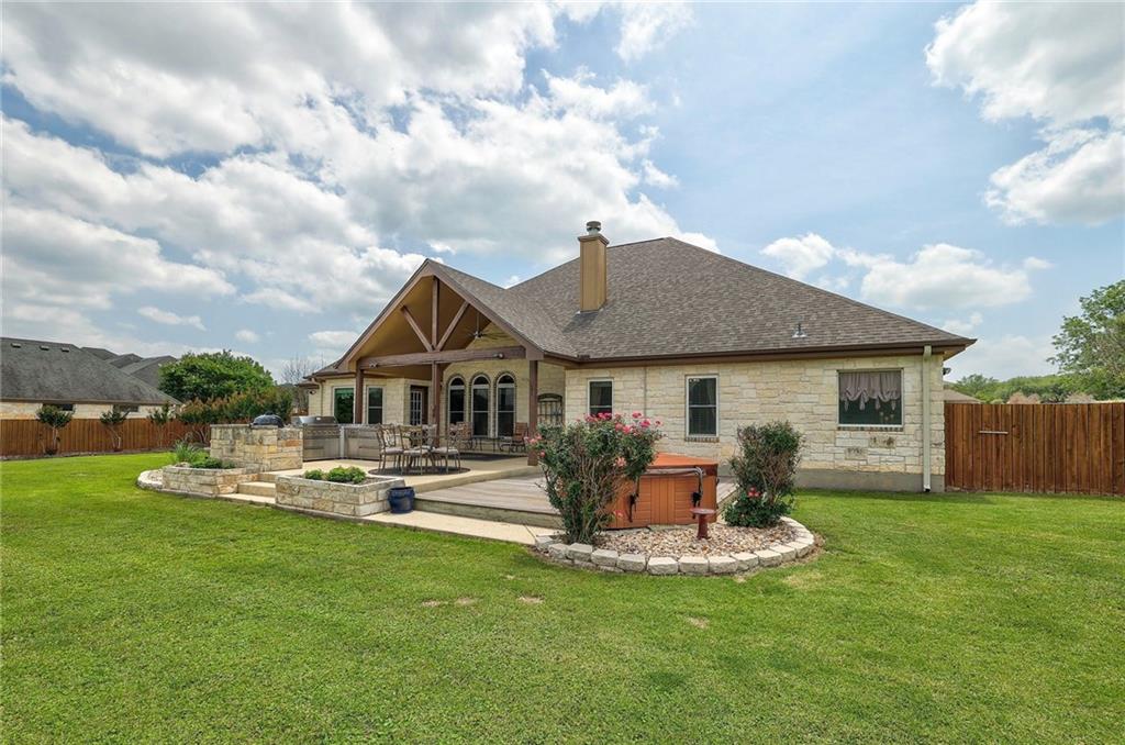 Sold 505 Lake Side Dr, TX 78628 4 Beds / 3 Full Baths